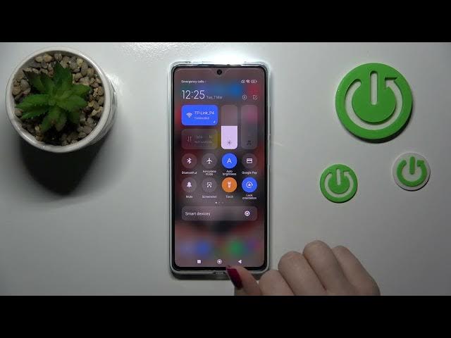 Video thumbnail for How to Turn On Flashlight on POCO X5 Pro - Enable Torch