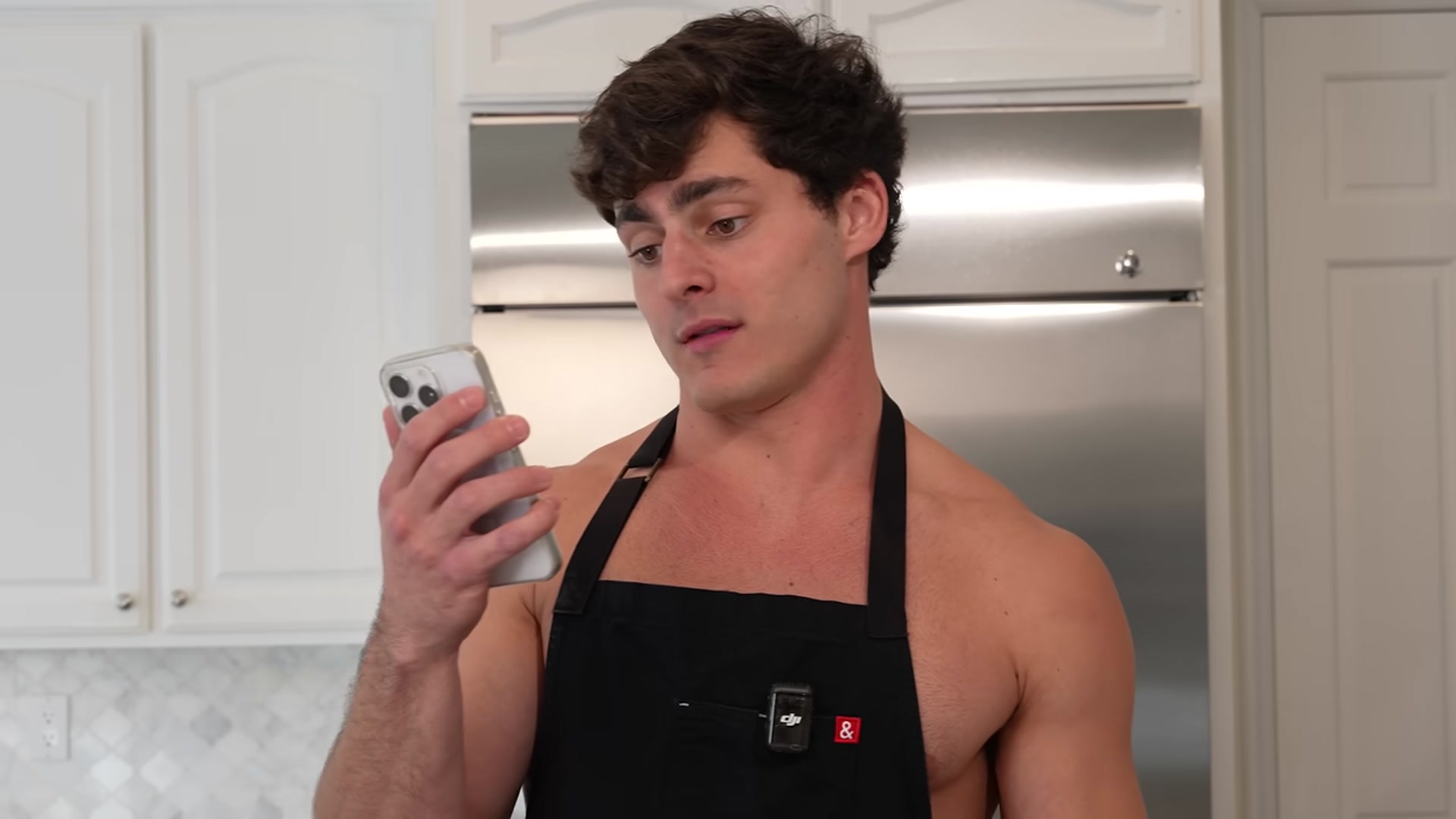 Video thumbnail for Does The Most VIRAL Mac Cheese Actually Taste Good (720P HD)