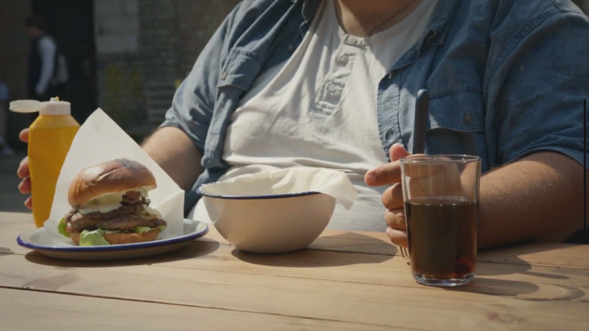 Video thumbnail for What Fast Food Has Root Beer? (with Root Beer on the Menu)