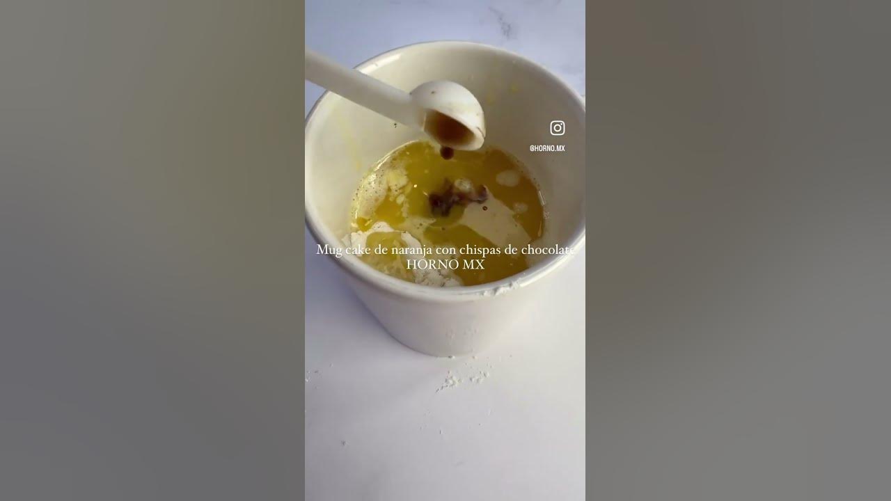 Video thumbnail for Mug cake de naranja con chispas de chocolate receta Horno MX #shorts #receta #naranja #chocolate