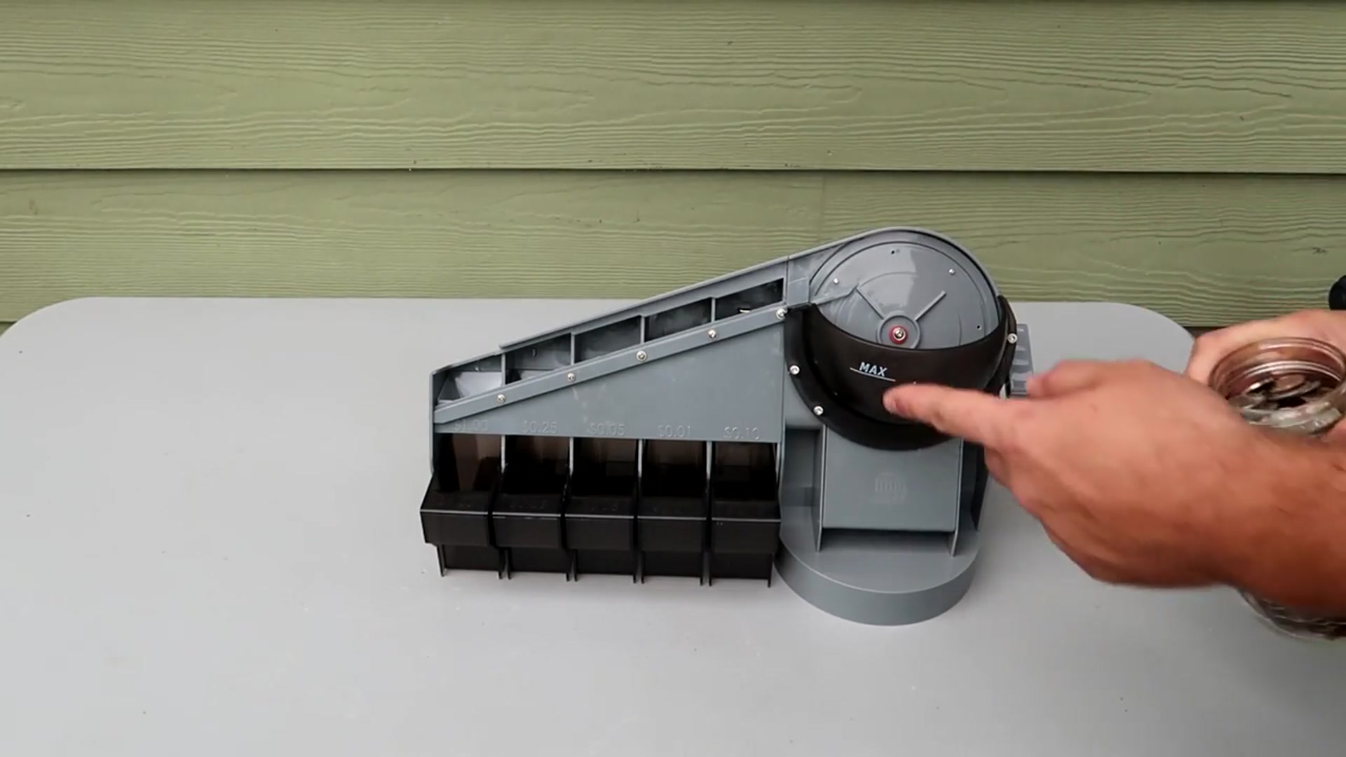 'Video thumbnail for Vintage Coin Sorter Machine Remade'