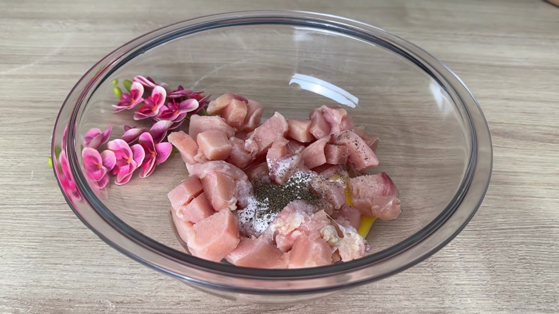 Video thumbnail for When I make chicken like this  everyone asks me for the recipe(720P HD)