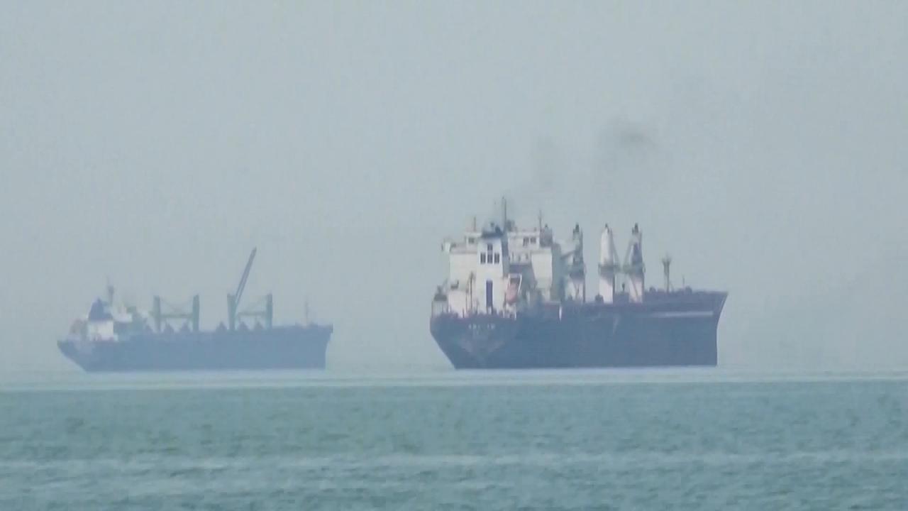 Video thumbnail for Iran: Iran to announce "restricted zone" outside Hormuz Strait: top security official.