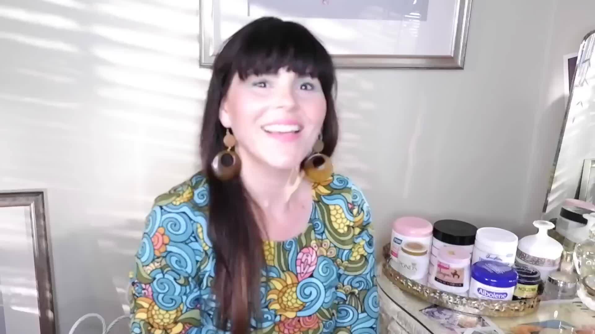 Video thumbnail for I tried 7 Vintage Cold Creams for a Week