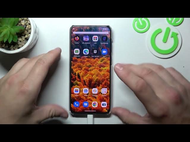 Video thumbnail for How to Connect Headphones to MOTOROLA Edge 30 Neo