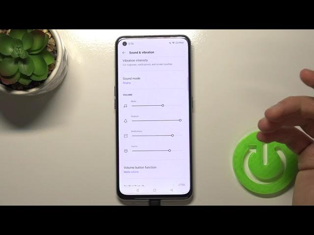 Video thumbnail for Presentation of Loudest Speaker Volume Possible on Realme X7 Max - Speaker Volume Level