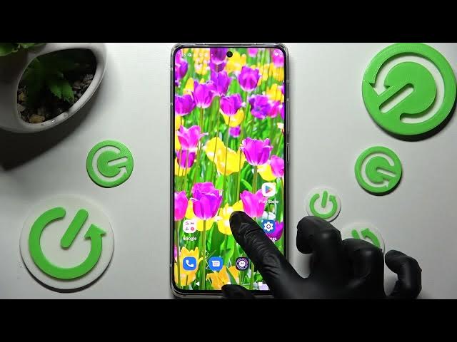 Video thumbnail for MOTOROLA EDGE 30 FUSION How To Change Icon Size