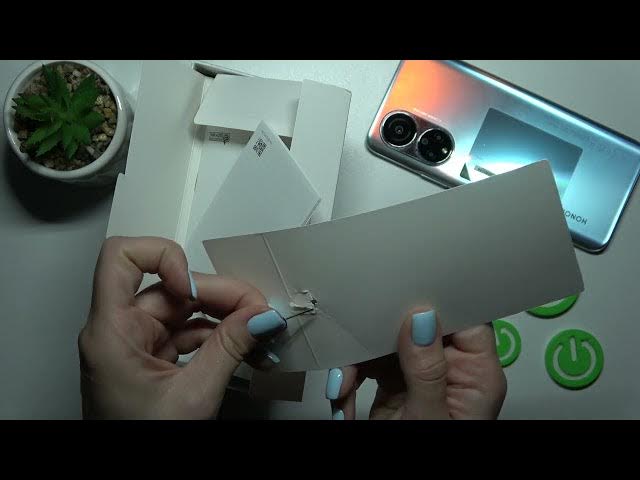 Video thumbnail for Does Honor X7 Comes with Charger? / What in the Honor X7 box?