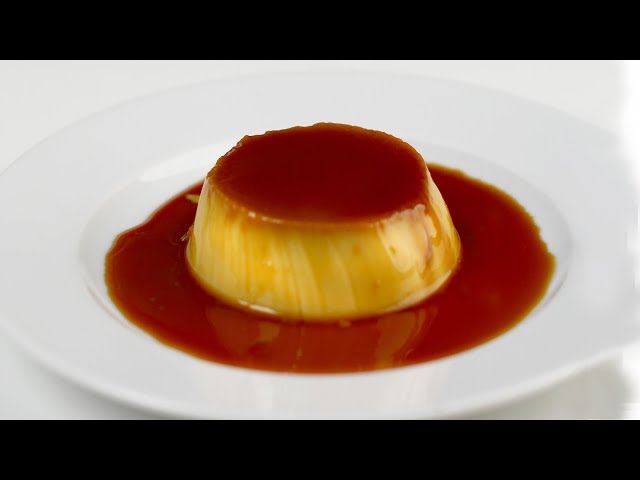 Video thumbnail for Cremă de zahăr ars | Creme Caramel Dessert Recipe (CC Eng Sub) | Laura Laurențiu