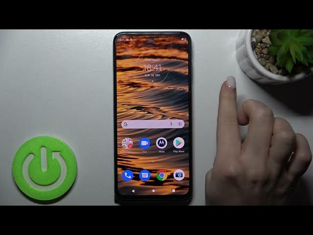 Video thumbnail for How to Enable/Disable Google Feed on MOTOROLA MOTO G41 – Google Feed