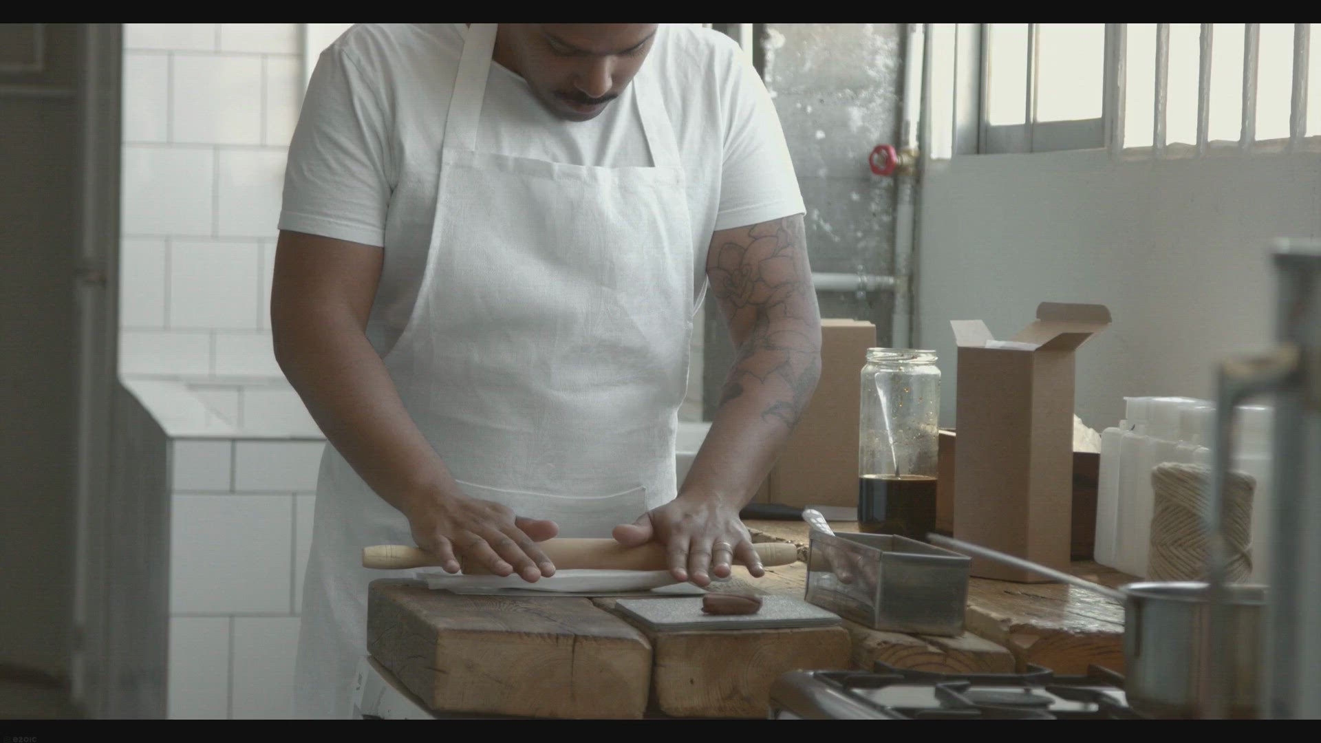 Video thumbnail for Chicken Pot Pie - Krystel's Cooking