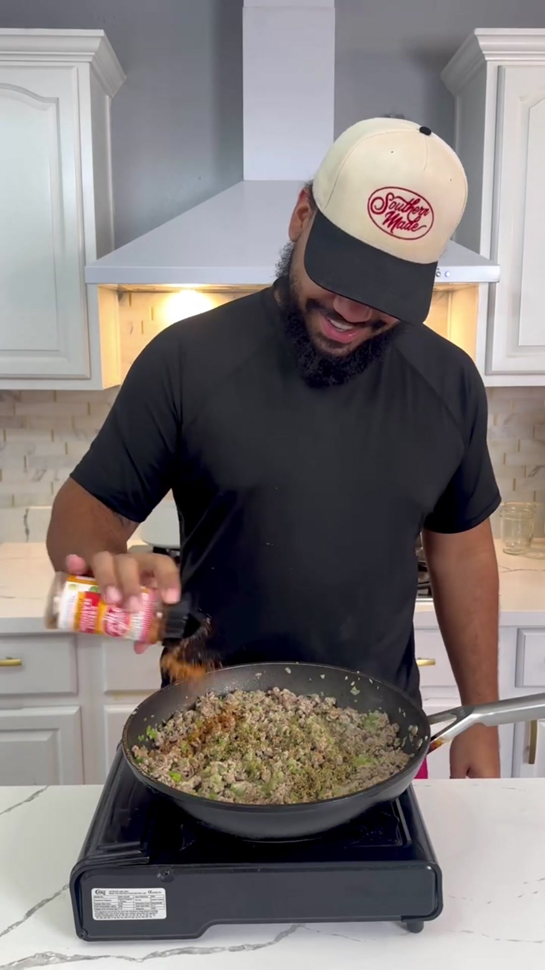 Video thumbnail for Budget Friendly Meal  Baked Spaghetti(720P 60FPS)