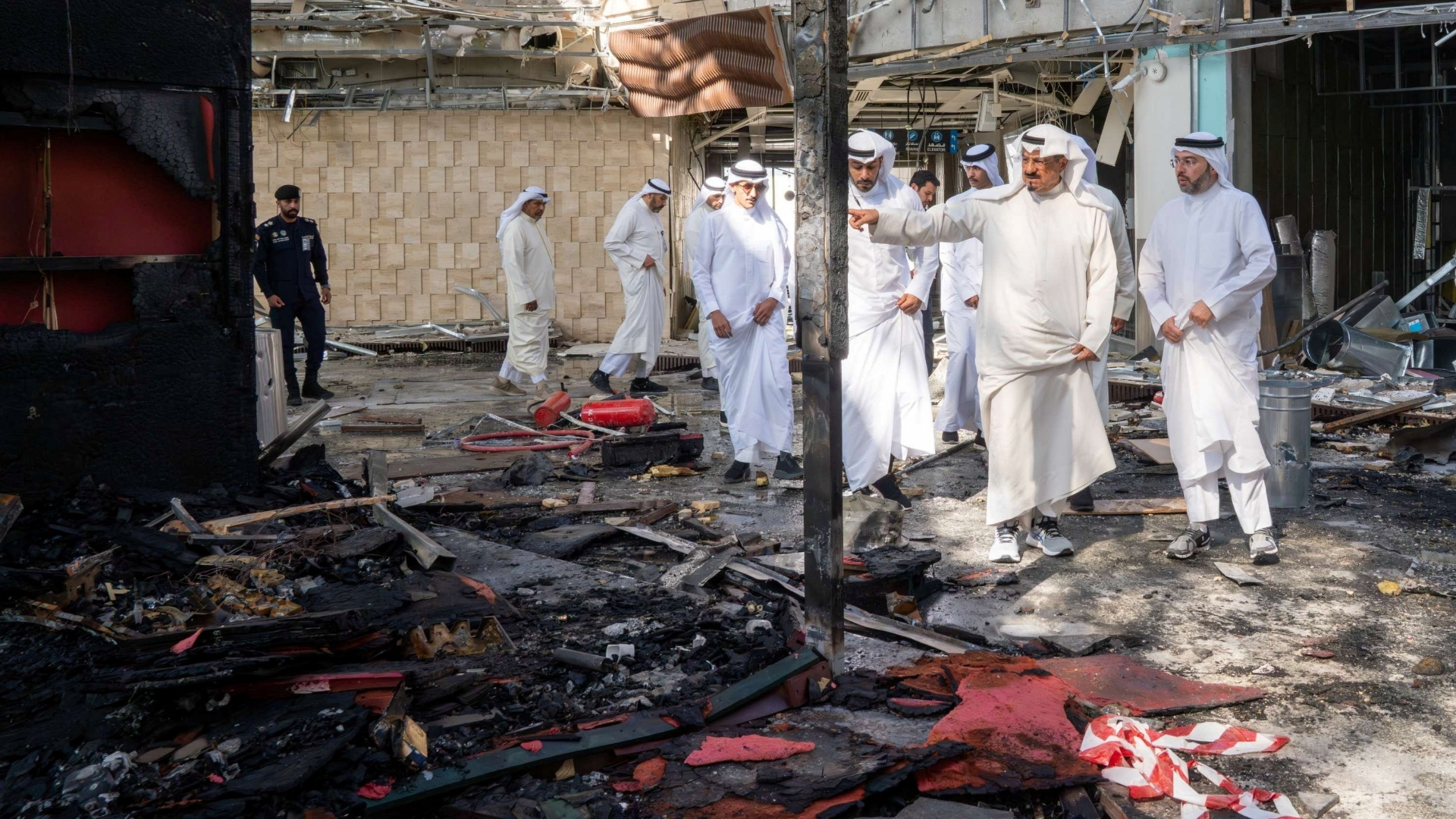 Video thumbnail for Attack at Kuwait airport: One person killed and dozens injured