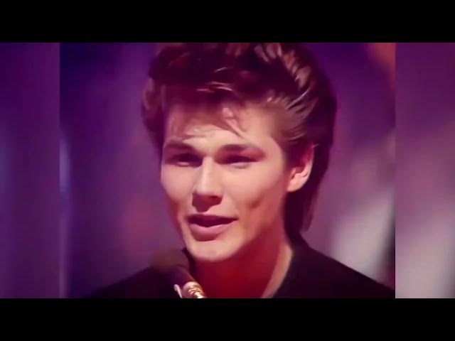 Video thumbnail for A Ha - Take On Me ᴴᴰ // Only80s #80music #80s