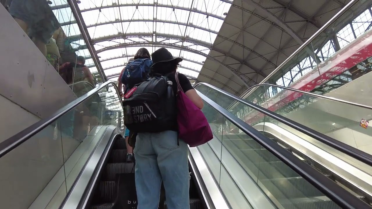 Video thumbnail for Prague to Vienna Train Sitting in Business Class