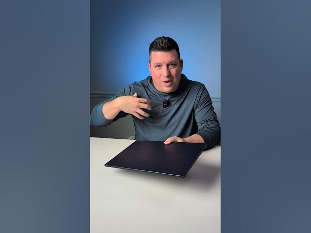 Video thumbnail for What Chromebook is in Robby's bag? 🎒 #shorts