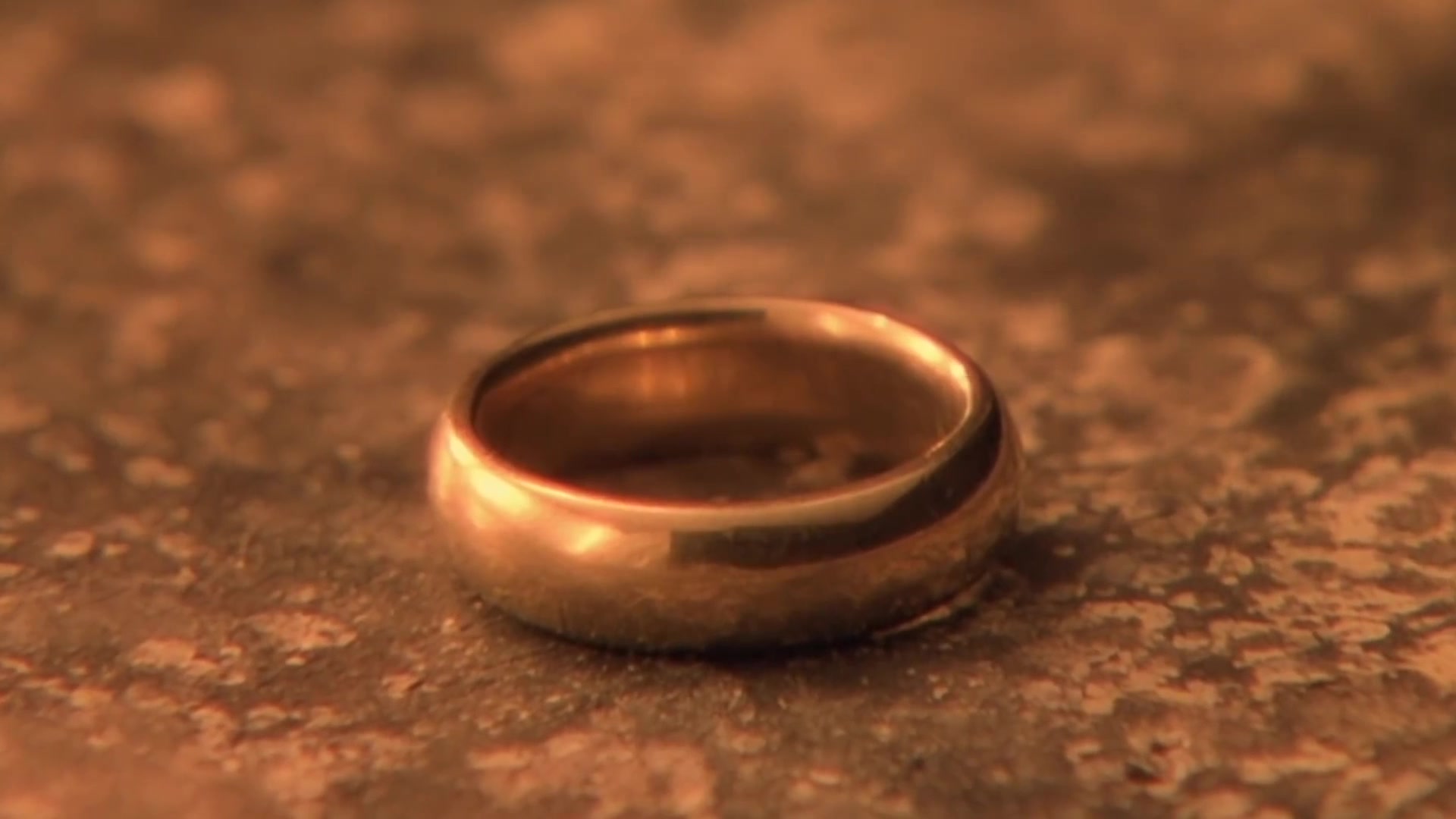 Video thumbnail for Frodo Baggins' Backstory Fully Explained