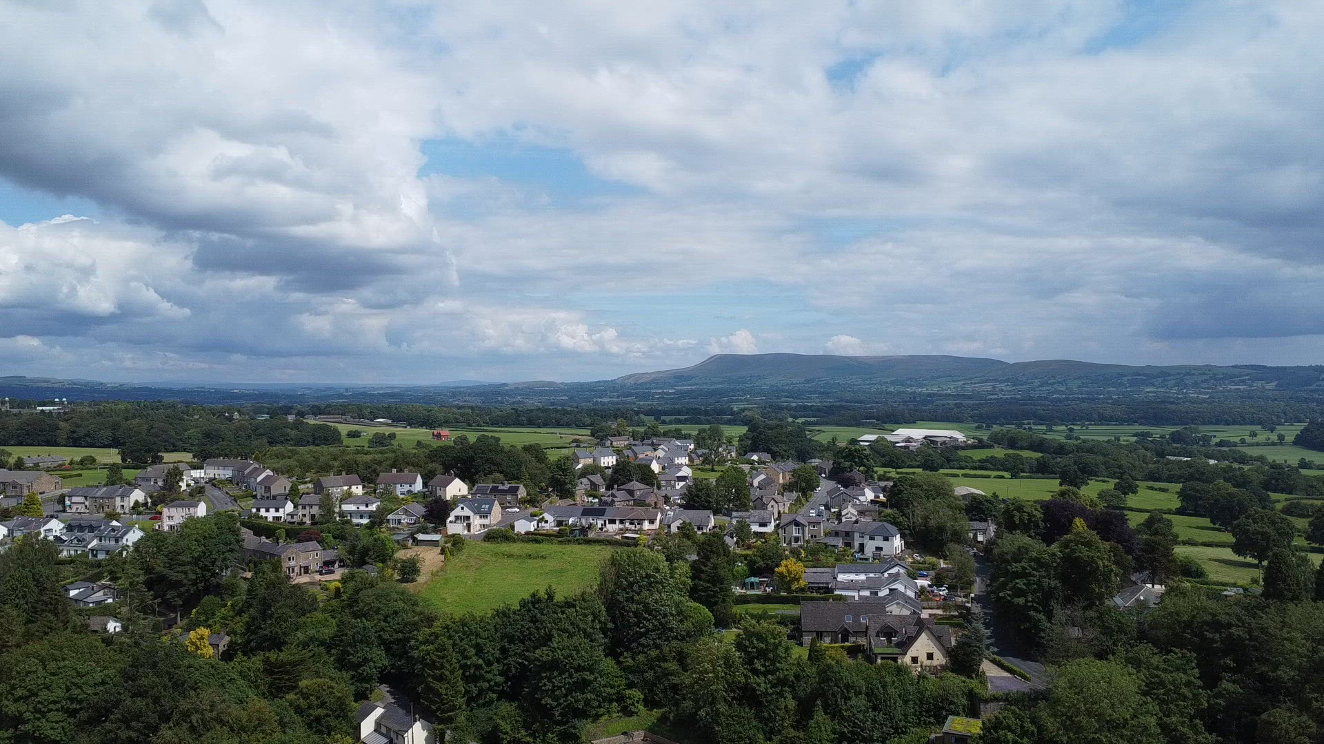 Video thumbnail for DJI Mini 2 SE Flight Over Ribble Valley