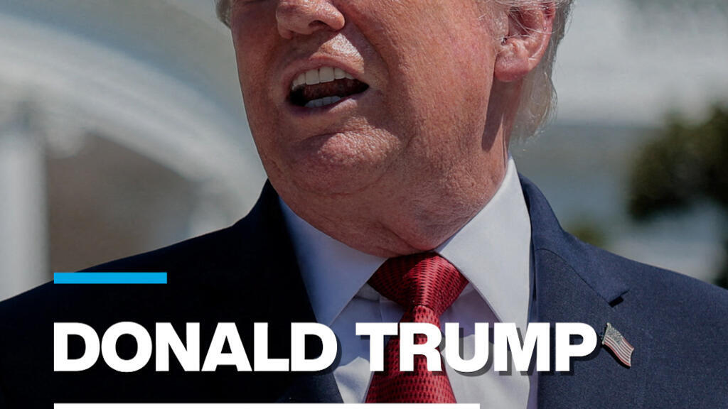 Video thumbnail for Donald Trump: US outlets boycott Trump over media ban