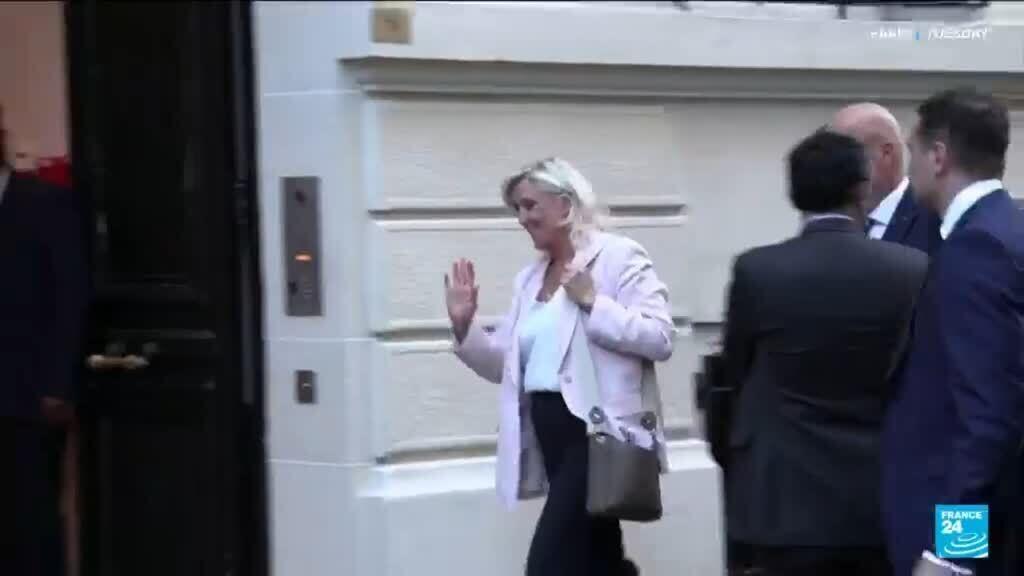 Video thumbnail for France's Le Pen says will run for president despite fraud conviction