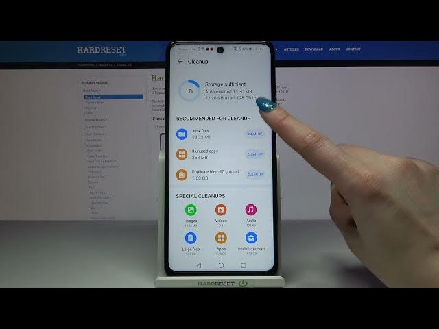 Video thumbnail for How to Clean Storage on Huawei P Smart 2021 – Remove Files from Storage