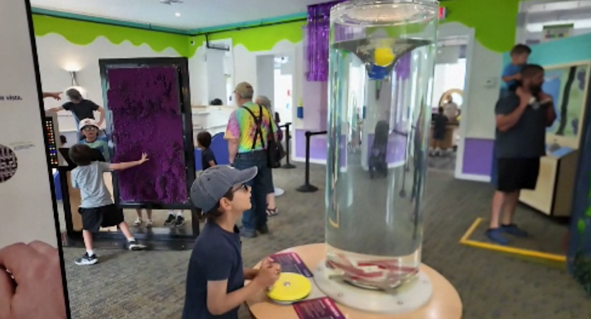 Video thumbnail for Road Trip Close To Home: Museum turns science into hands-on fun for Hudson Valley families