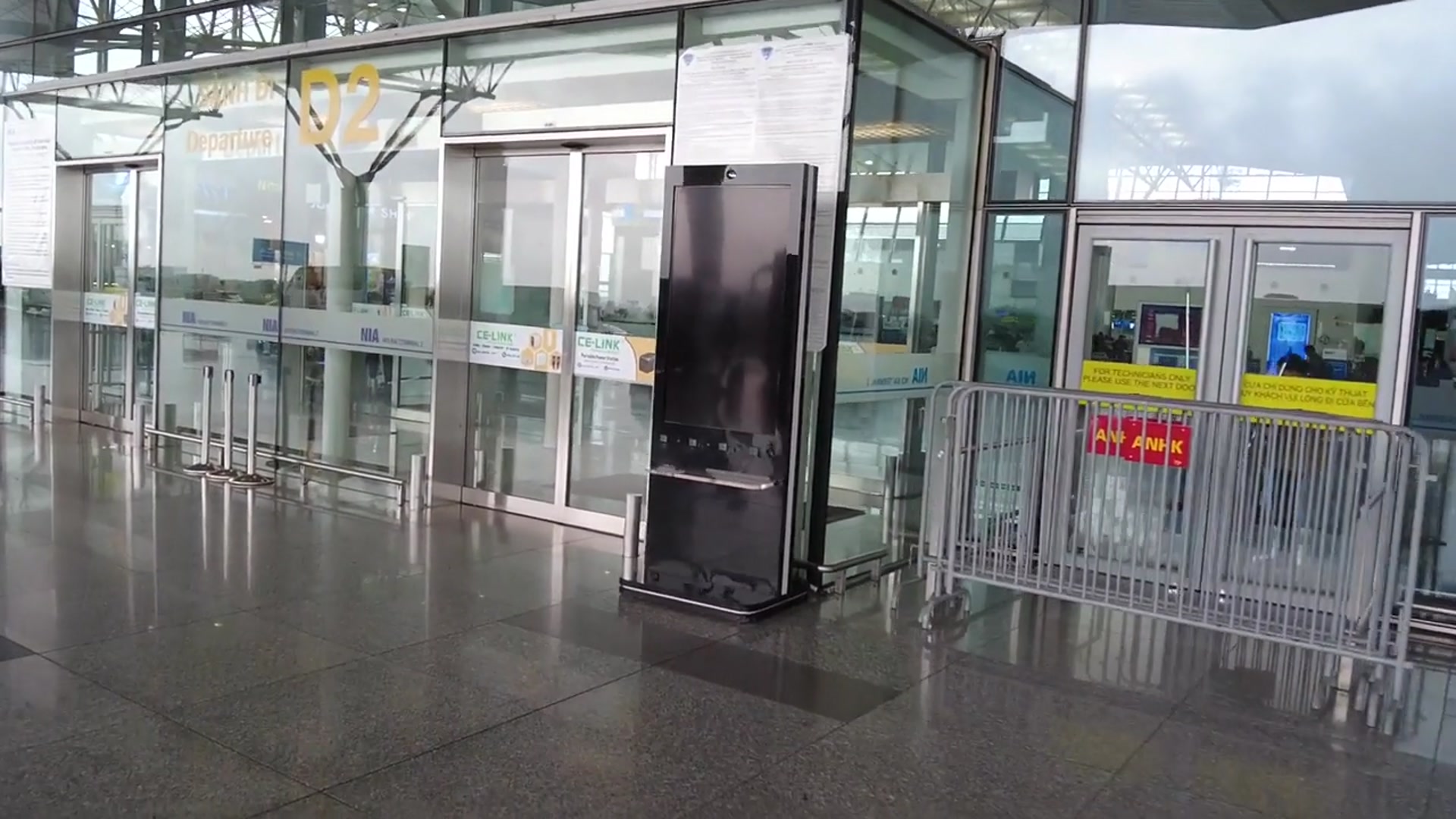 'Video thumbnail for Hanoi Airport Departure (International Terminal) 2024'