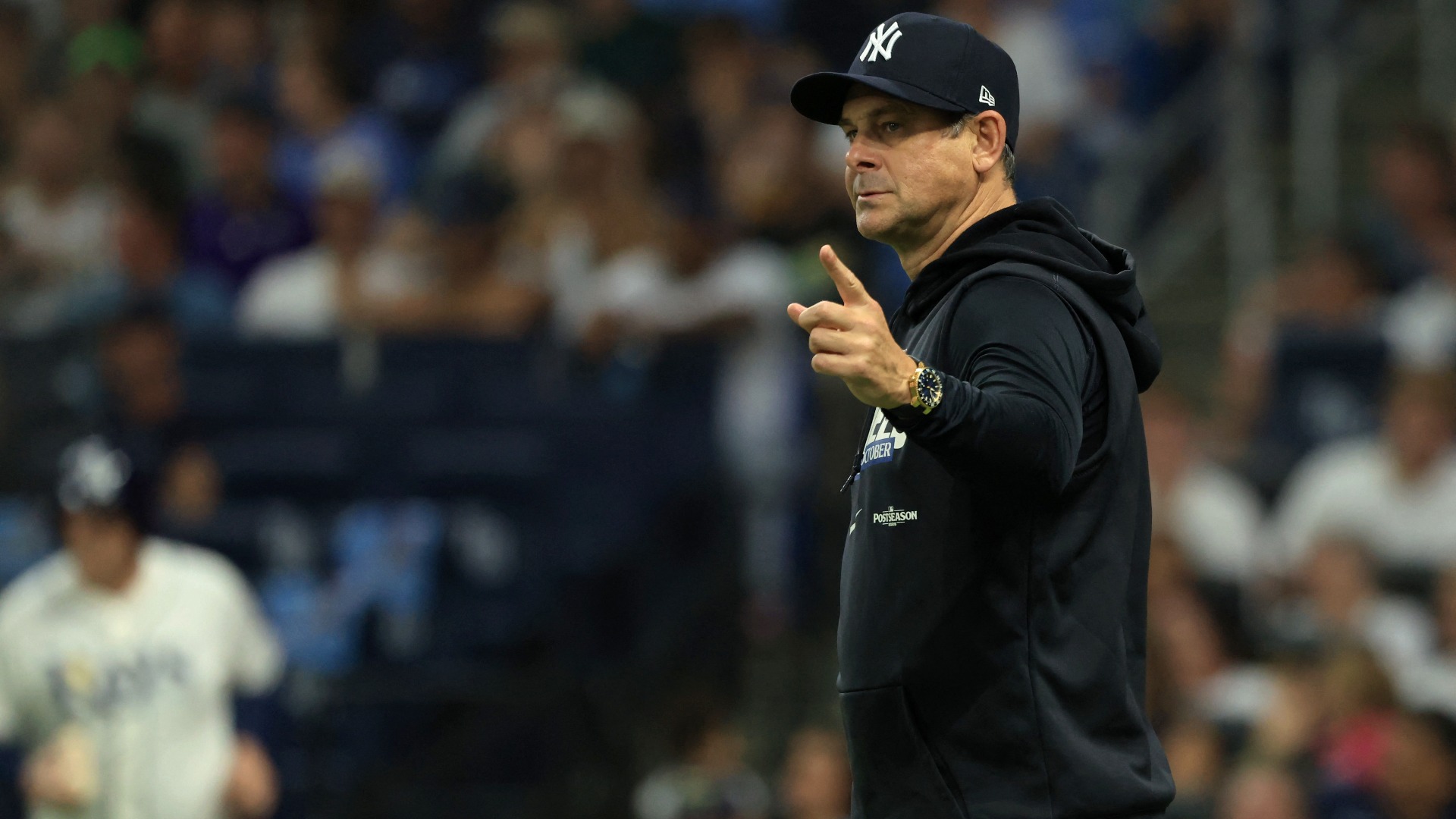 Video thumbnail for Yankees Put Boone on Notice as Cashman Shapes Future