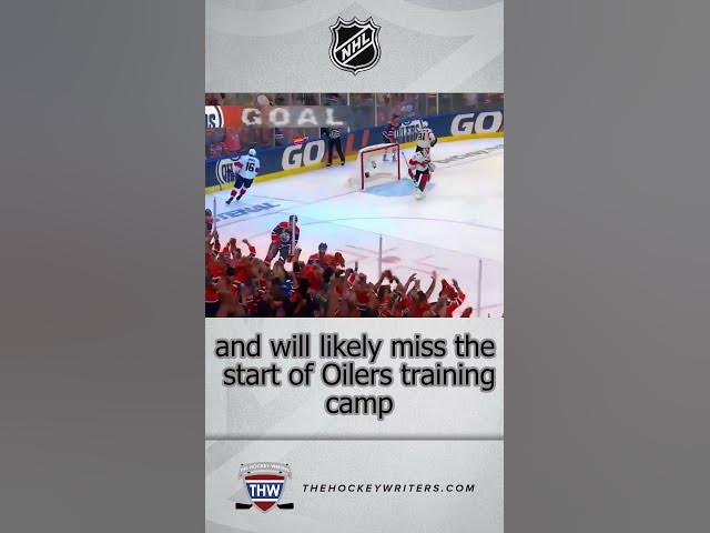 Video thumbnail for NHL Rumors for Sept. 12: Marchessault Fallout, Kane & Nurse Injury, Pettersson Extension & Leafs Cap