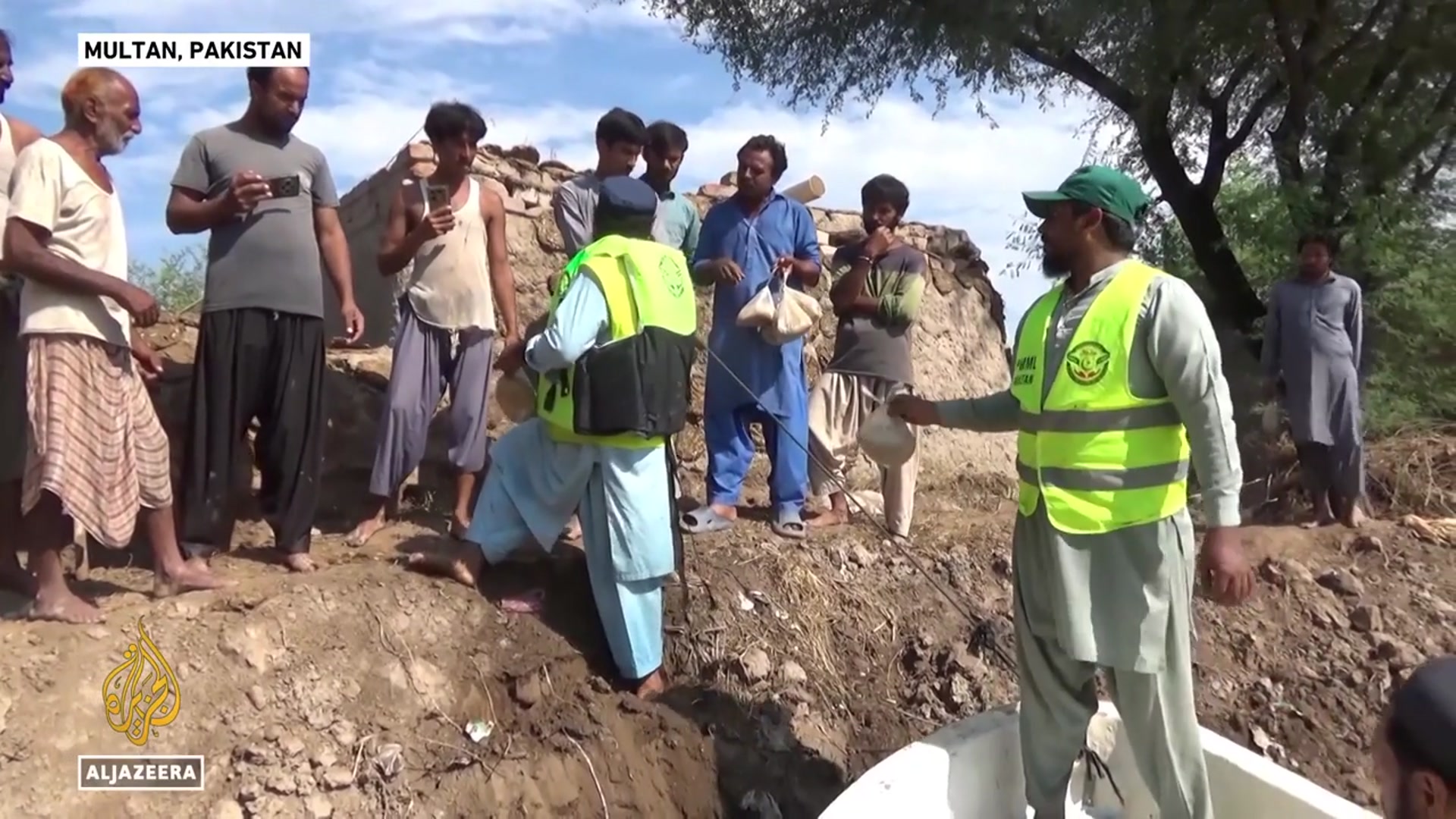 'Video thumbnail for Floods submerge towns in Pakistan's Punjab, thousands of farms and crops lost'