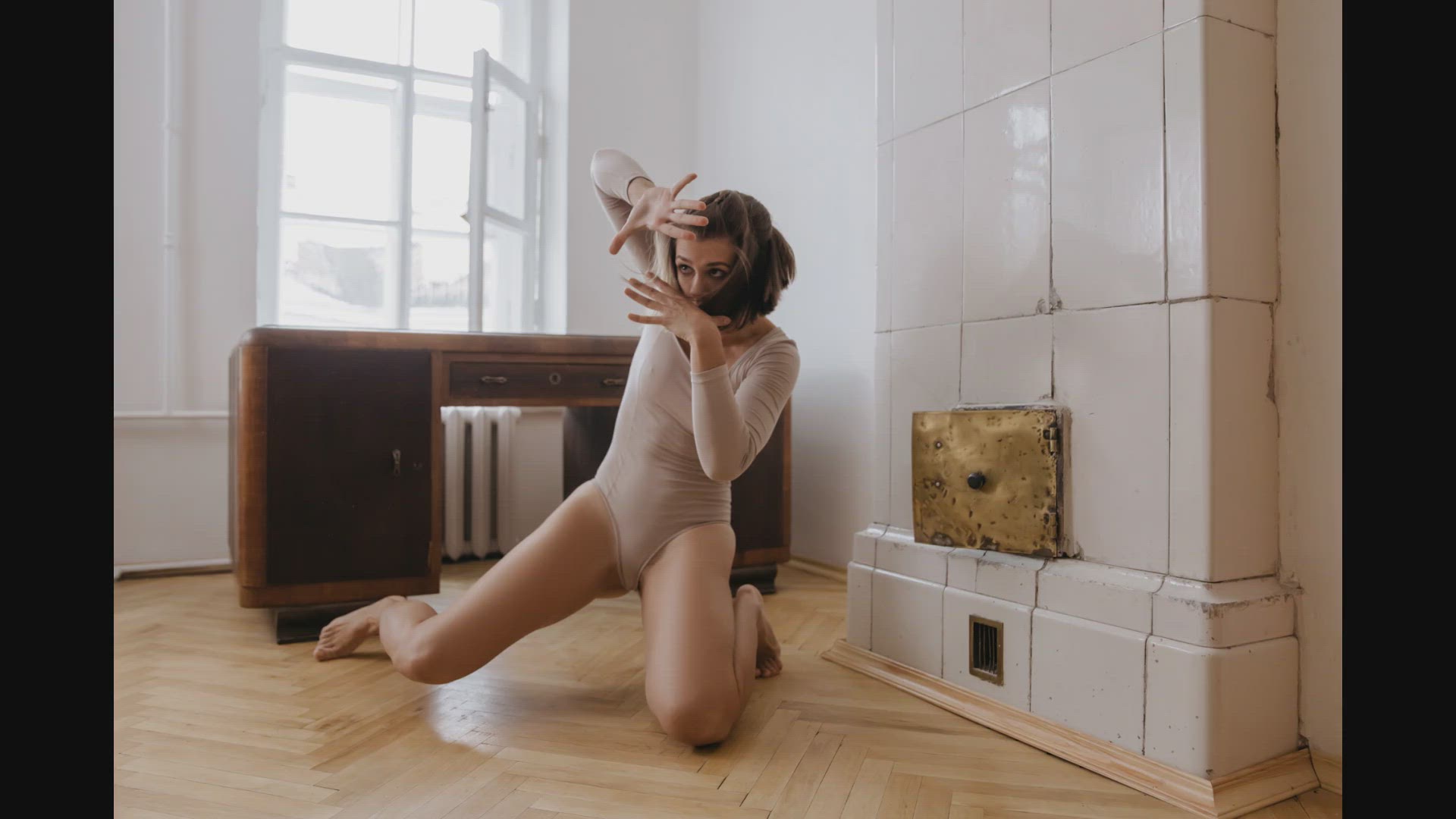 Video thumbnail for Tingle Sensations After Waking Up From a Nightmare?