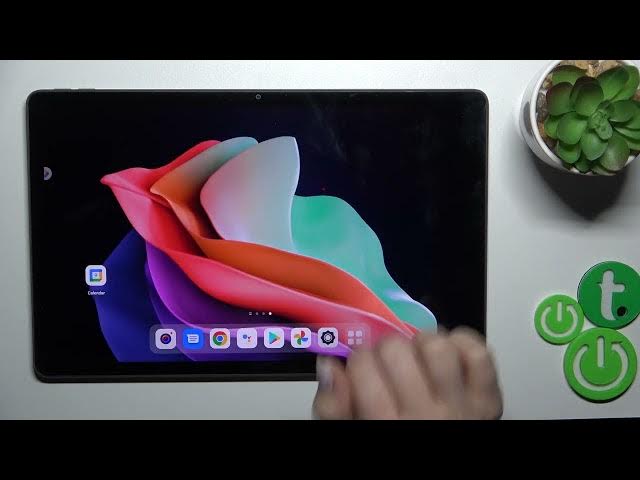 Video thumbnail for How to Switch On Flashlight in Lenovo Tab P11 Gen 2 - Turn On Torch Light