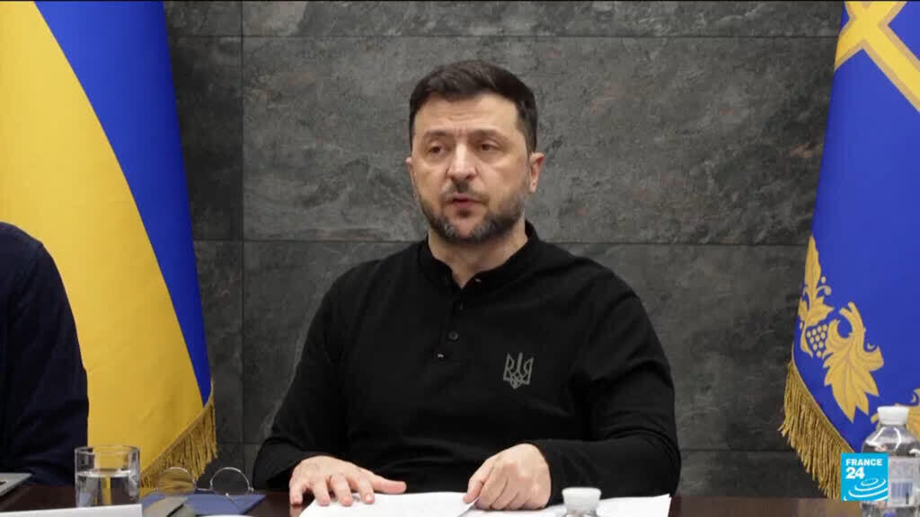 Video thumbnail for Ukrainian Zelensky rejects Washington peace plan