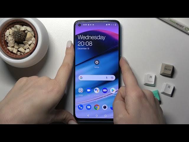 Video thumbnail for Change Lock Screen Wallpaper on OnePlus Nord CE 5G