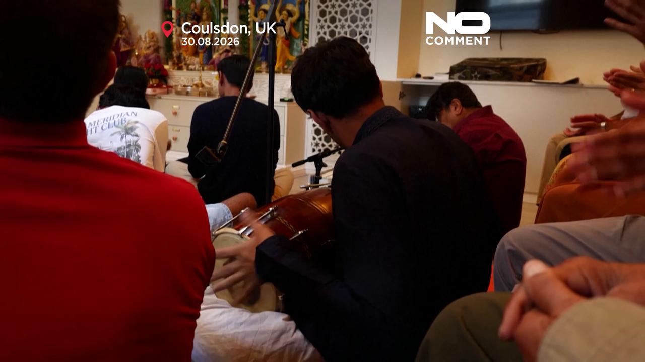 Video thumbnail for South London Hindu temple prays for missing members after deadly floods in Nepal