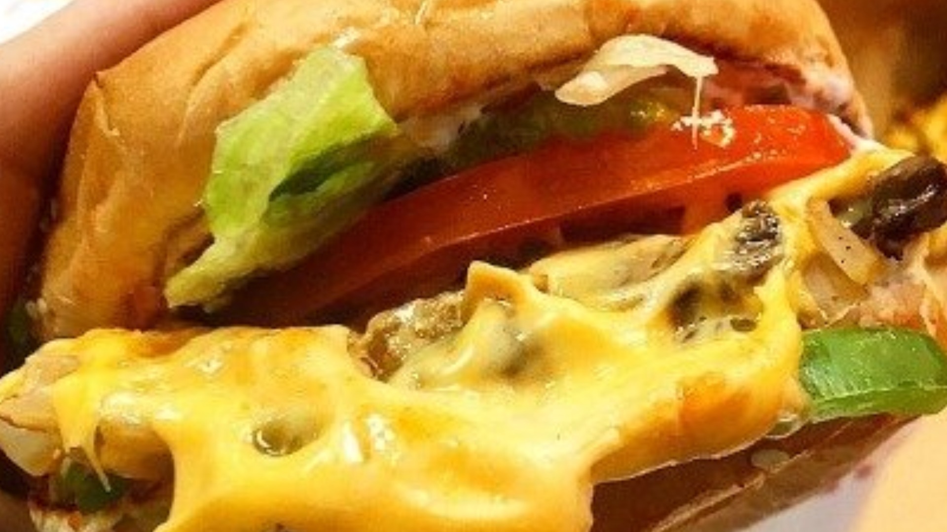 Video thumbnail for This Is Why Five Guys' Burgers Are So Delicious