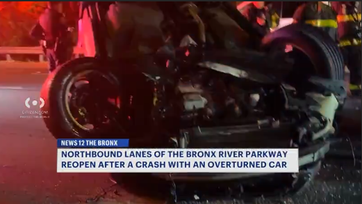 Video thumbnail for Overturned car on the Bronx River Parkway causes delays