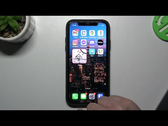 Video thumbnail for How to Share Apps Between iPhones in Seconds Using AirDrop!