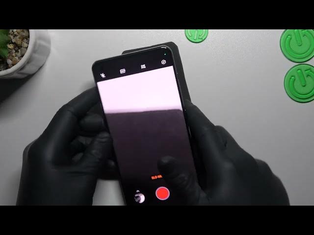 Video thumbnail for How To Record Videos In Slow Motion On OnePlus 11
