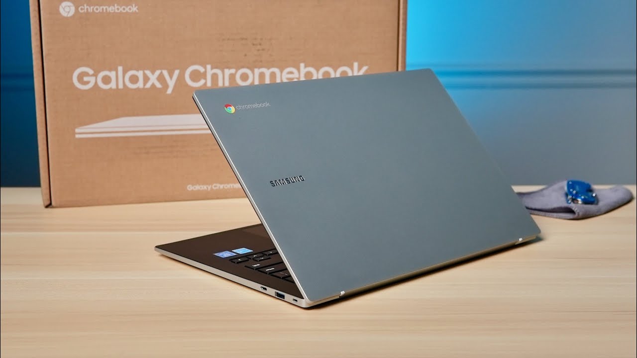 Video thumbnail for Samsung Galaxy Chromebook Go Unboxing & Impressions