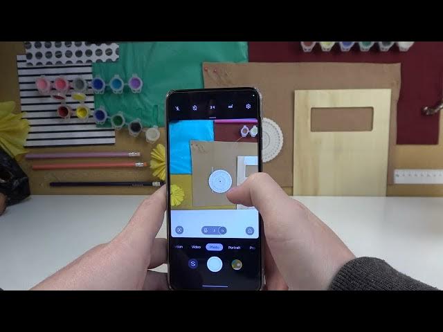 Video thumbnail for MOTOROLA Edge 30 Neo Best Camera Tricks & Features