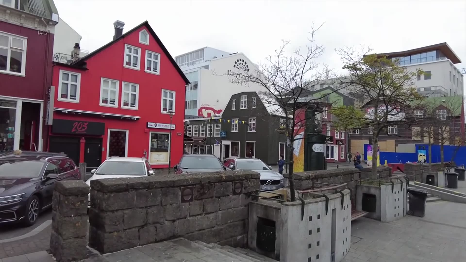 Video thumbnail for Reykjavik Iceland Travel Guide: Best Things To Do in Reykjavik