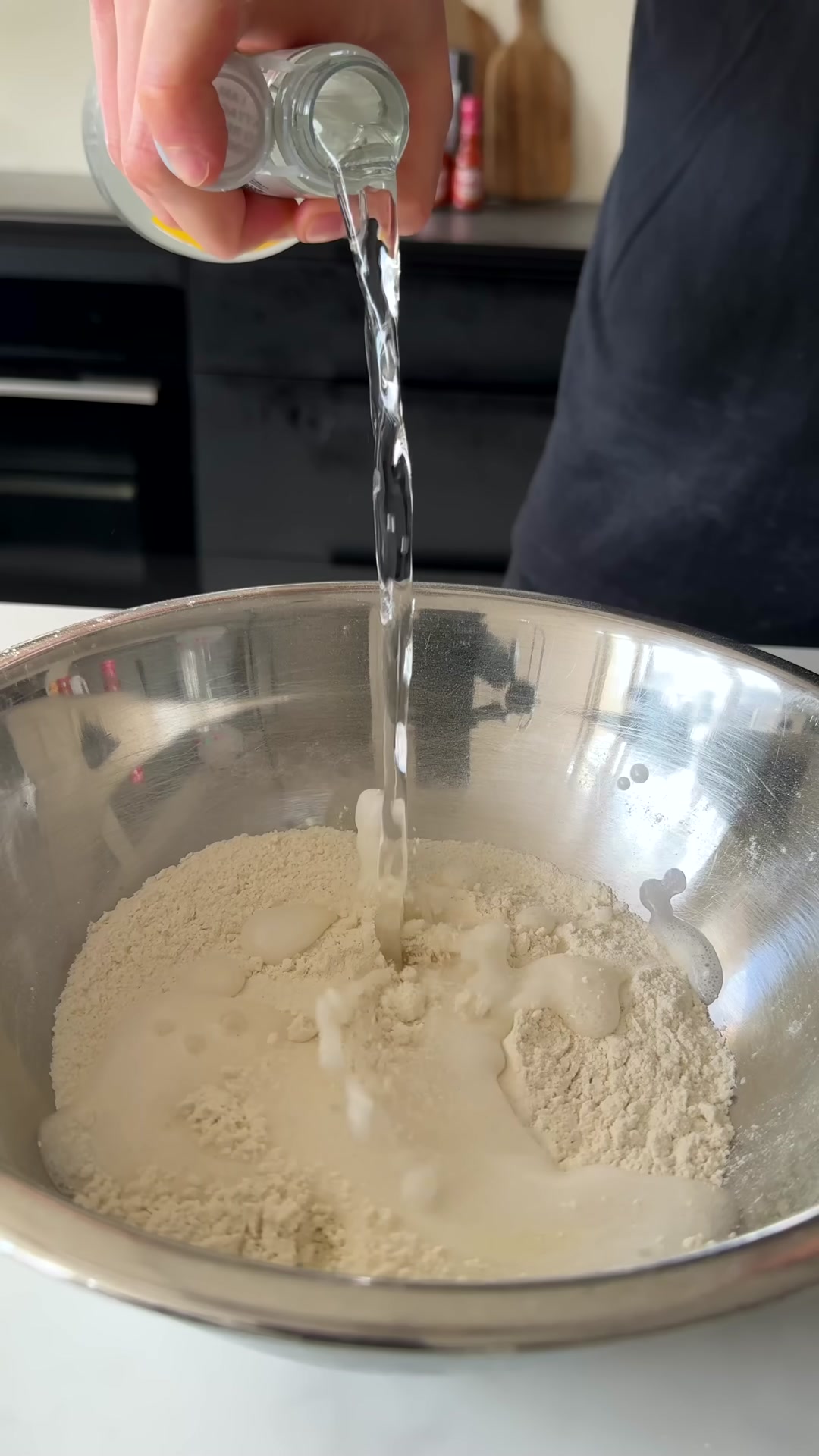 Video thumbnail for Spicy Fish & Chips (3840p 30fps AV1 128kbit AAC)