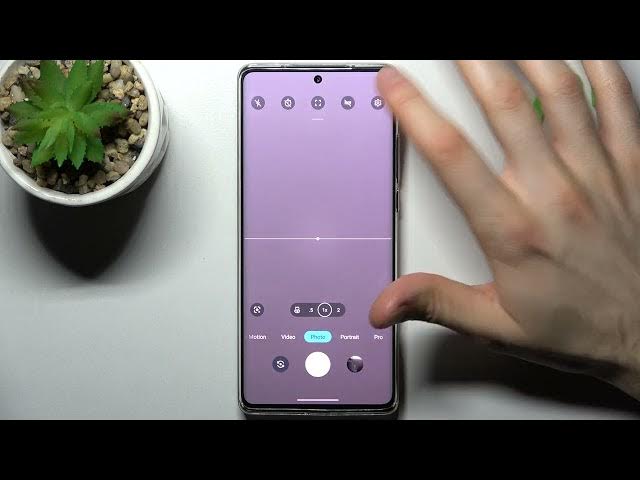 Video thumbnail for How To Turn On / Off Video Stabilization in MOTOROLA Edge 30 Ultra
