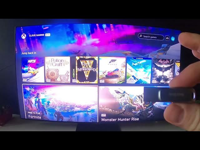 Video thumbnail for How to Install New Software via USB on Samsung TV Q80A?