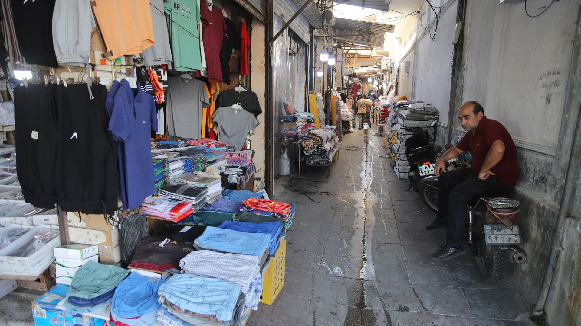 Video thumbnail for Six months of war push Iran’s economy to breaking point