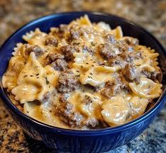 Video thumbnail for Creamy Beef & Bowtie Pasta