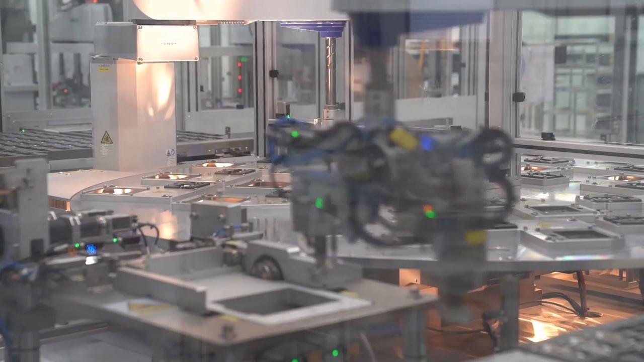 Video thumbnail for China: German auto giant grows with China's booming auto industry.