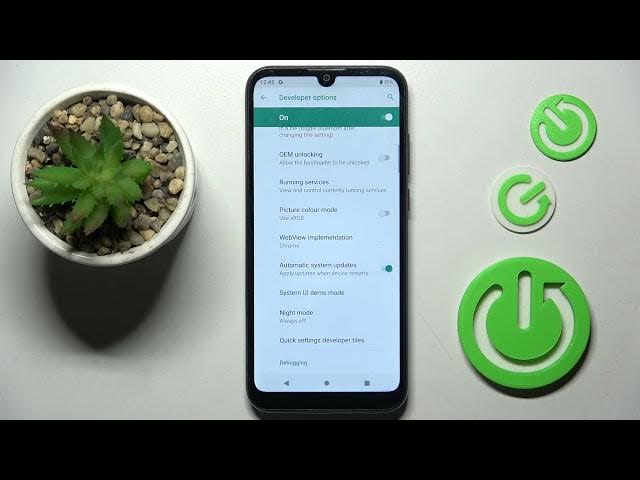 Video thumbnail for How to Activate System Updates on MOTOROLA Moto E6s?