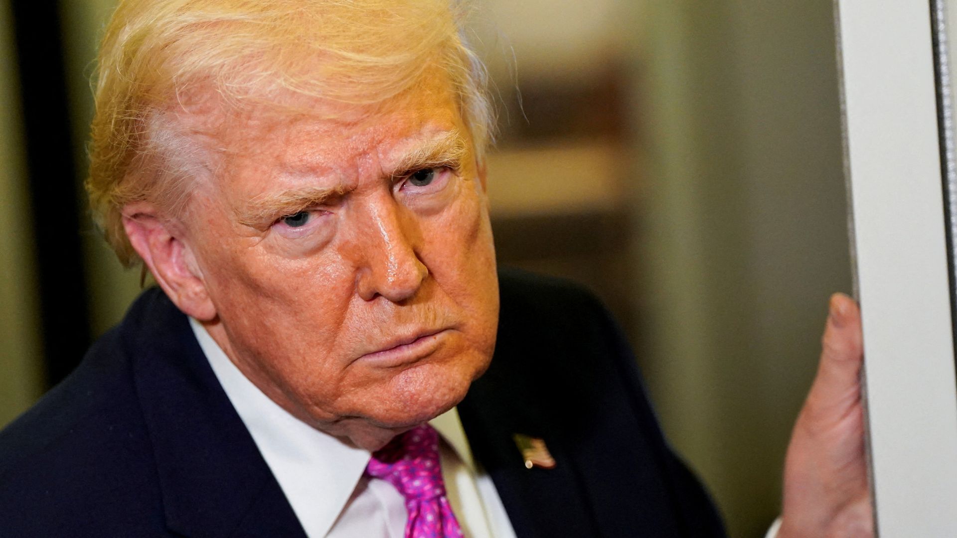 Video thumbnail for Trump says deal with Iran is 'close', but warns US could seize Kharg Island